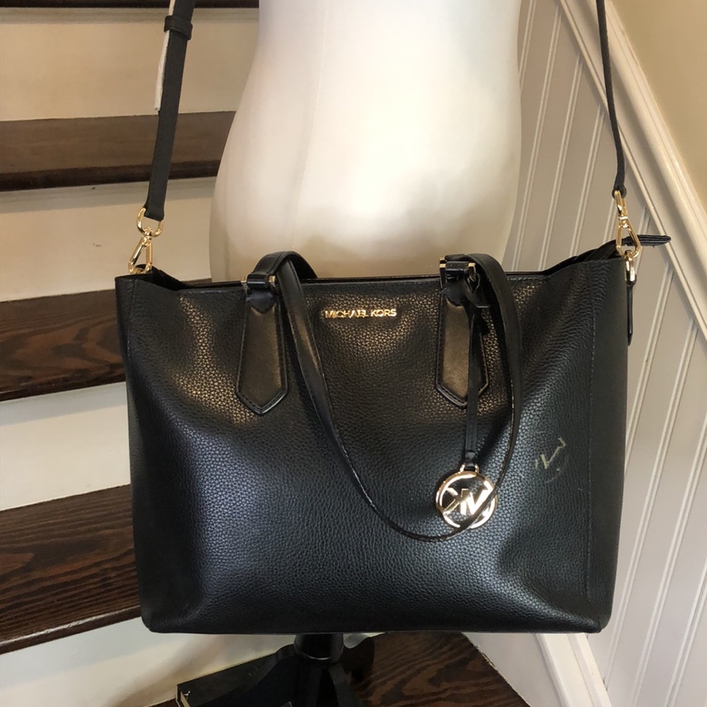 MICHAEL KORS Tumbled Black Leather Crossbody Satchel